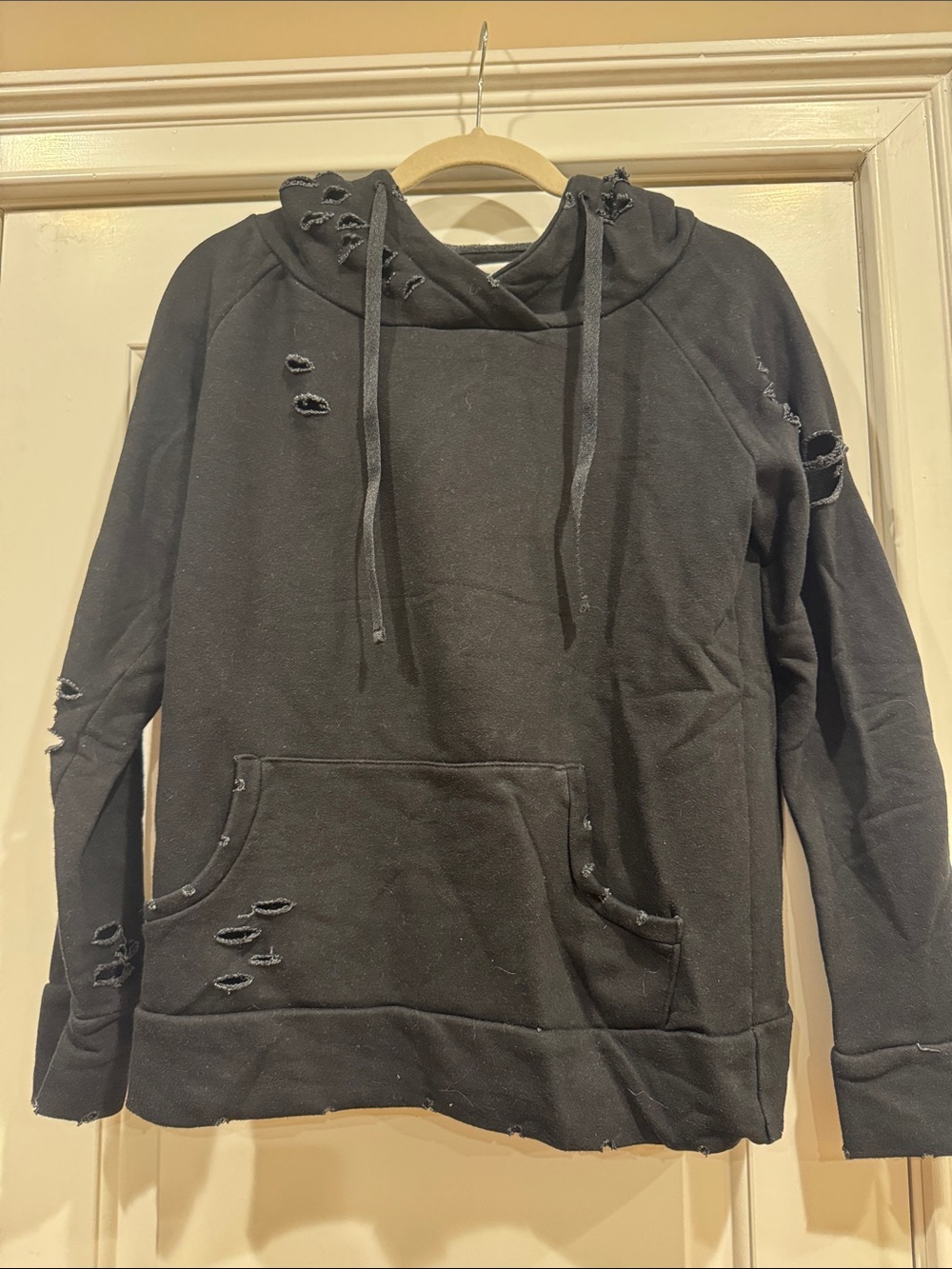 Chelsea DeBoer Black Distressed Hooded Sweatshirt